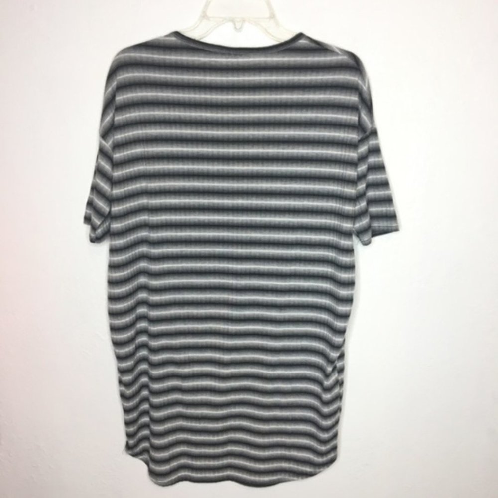 LulaRoe Irma Stripe High Low Tunic KnitTop XS 268 - Picture 2 of 5